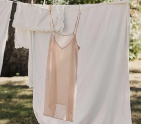  DÔEN Slips | Women Short Deep V Neck Slip Conch